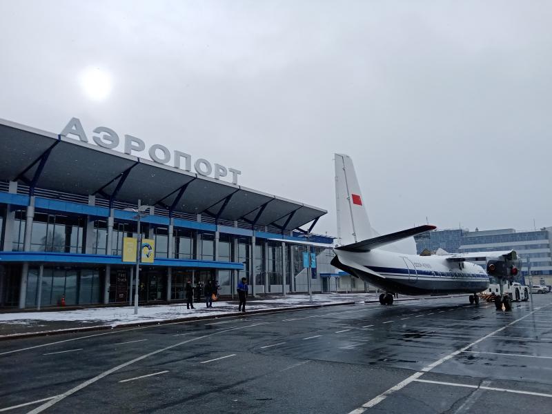 Томский аэропорт открывает продажи билетов на прямые рейсы в Санкт-Петербург