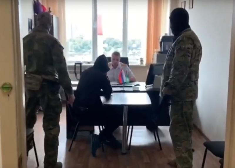 Отменят ли учебу из за теракта. Терорисиы в ШК. Террористы в школе Красноярск.
